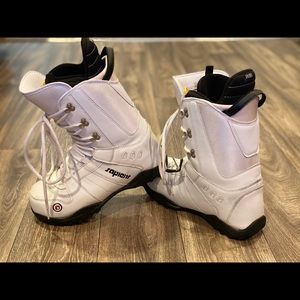 Sapient Men’s Snowboarding Boots size 10